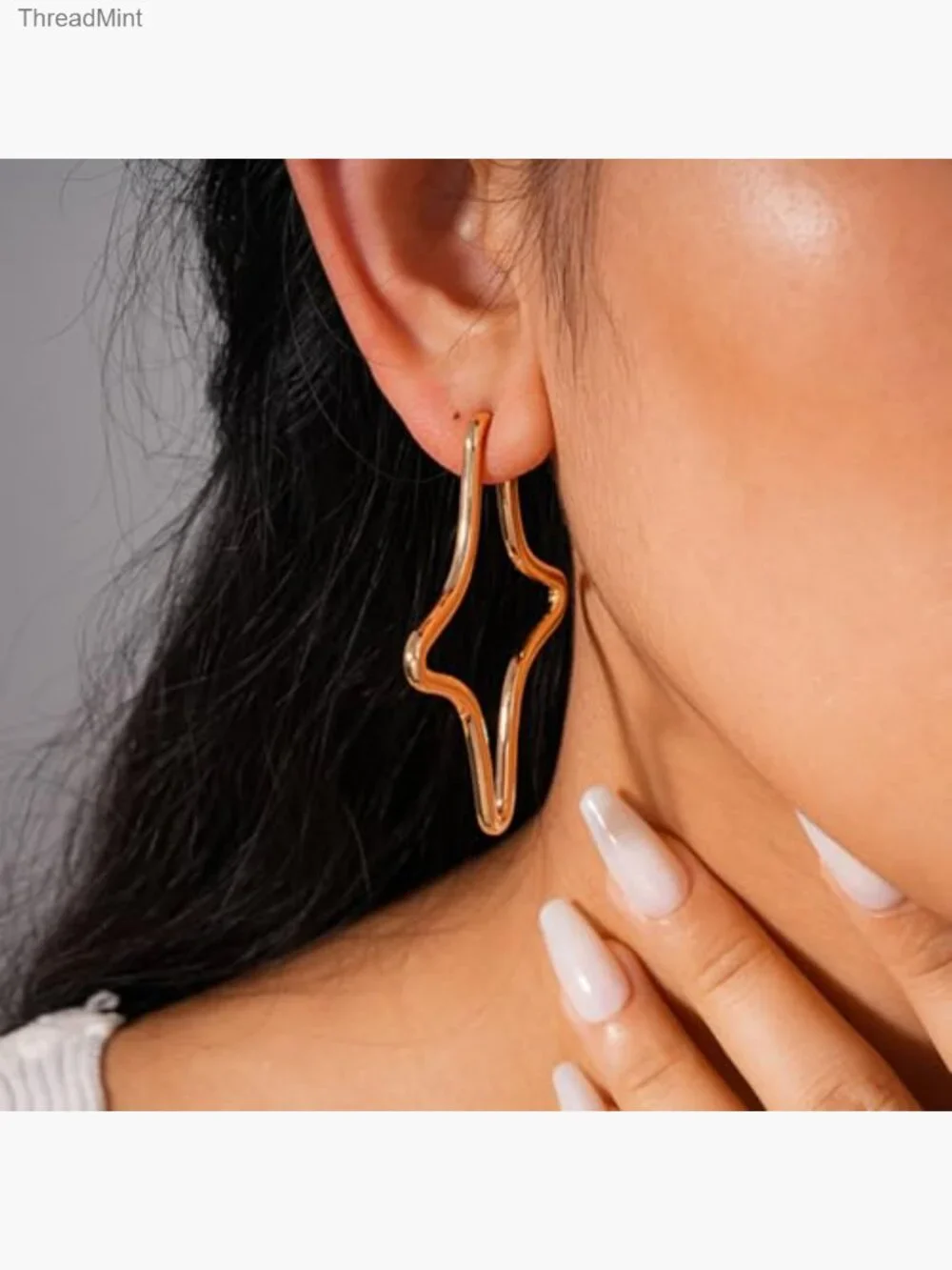 Silver Hollow Star Hoop Earrings Statement Lightweight Alloy Trendy Jewelry - Picture 4 of 7